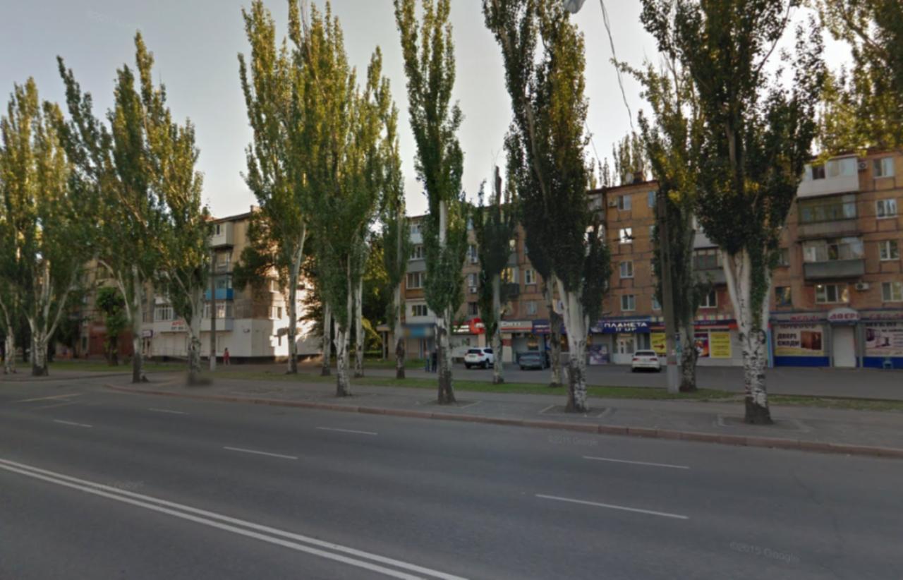 Апартаменты В Центре Металлургов 27 Kr Apartments 크리보이 로그 외부 사진